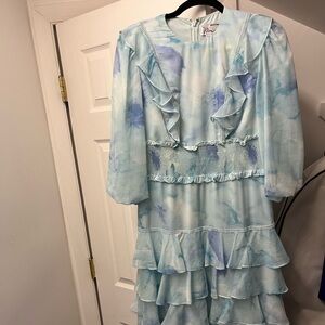 Miri dress size medium